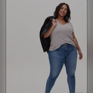 Torrid Ash Gray Studio Knit Dolman Tee Shirt Women's Plus Size 4 4X or 26